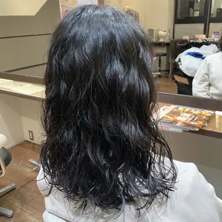 セミロング 西山 菜己星のヘアスタイル