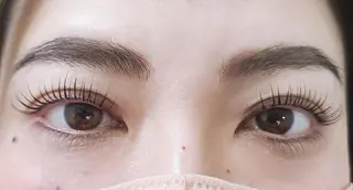 マツエク・マツパ マリアージュ所属・マリアージュ 安藤のマツエク・マツパデザイン