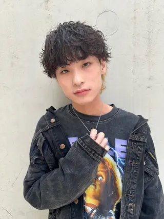 ショート カラー パーマ ヘアアレンジ メンズ 亀井隆汰/メンズ専門 パーマ特化美容師のヘアスタイル