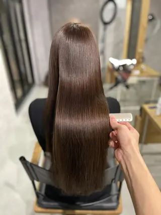 ロング カラー メンズ眉毛ITSUK Iメンズ専門　新宿の眉毛・アイブロウイメージ