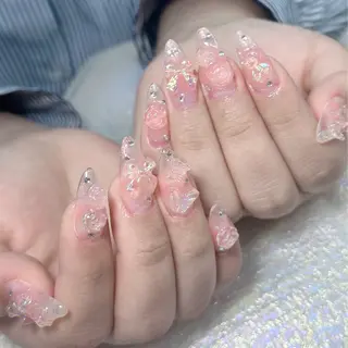 ネイル Queens 榊 まおのネイルデザイン