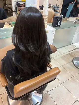 カラー 寺田 未来のヘアスタイル