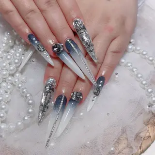 ネイル Maggie Nail🦩のネイルデザイン