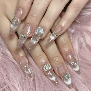 ネイル ❤️💛🩵京橋 痛ネイル⭐️3Dのネイルデザイン