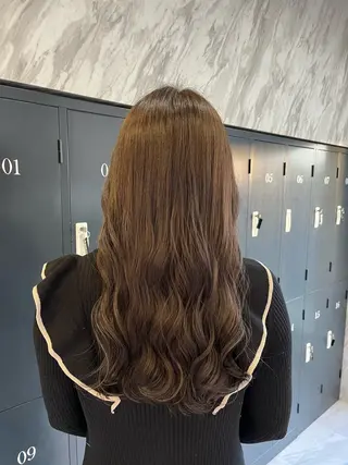 ロング カラー Agu academy YAMAGATA所属・荒木 美沙樹のヘアスタイル