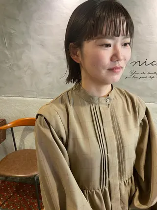 ミディアム さの あやねのヘアスタイル