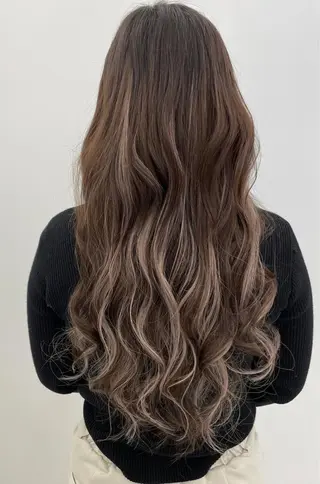 ロング カラー Rover ローバーのヘアスタイル