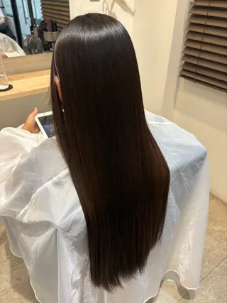 ロング 南雲 由麻のヘアスタイル