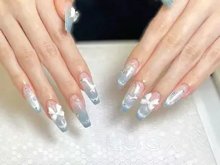 ネイル エニ キラのネイルデザイン