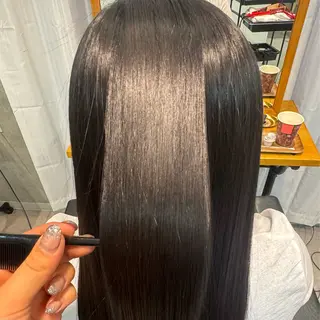 ロング 千木良 萌々のヘアスタイル