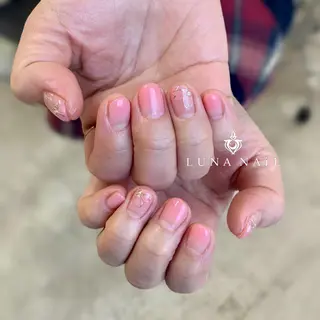 ネイル アトリエ　ミモザ所属・いまむら あかりのネイルデザイン