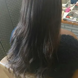 ロング カラー ハピネスフィール宇治店【FEEL】所属・瀧上 菜津美のヘアスタイル