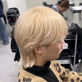 カラー メンズ 🎀ハイトーン🎀 ケアブリーチmikuのヘアスタイル