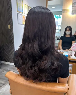 ロング おおた きょうかのヘアスタイル