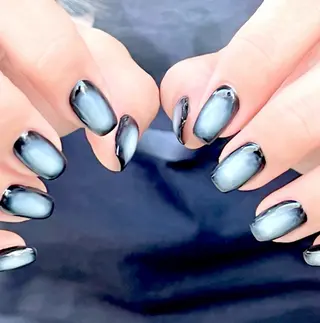 ネイル 坂口 莉愛のネイルデザイン