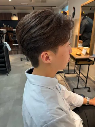 メンズ フェザーパーマ/韓国 /メンズカット/保立のヘアスタイル