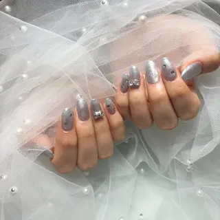 ネイル ୨୧ mio୨୧のネイルデザイン