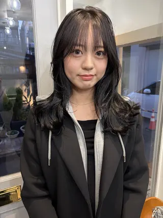 セミロング カラー 赤み消しカラー/ オリーブ/トモキのヘアスタイル