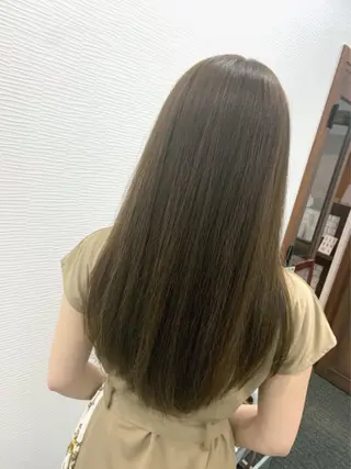 ロング カラー 佐藤 栄輔のヘアスタイル