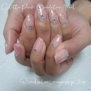 ネイル Nailsalon MagicShopのネイルデザイン