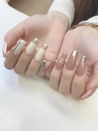 セミロング JNA認定講師🌸 RIEのネイルデザイン