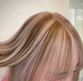 ミディアム カラー レイヤーカット ボブパーマNo.1のヘアスタイル