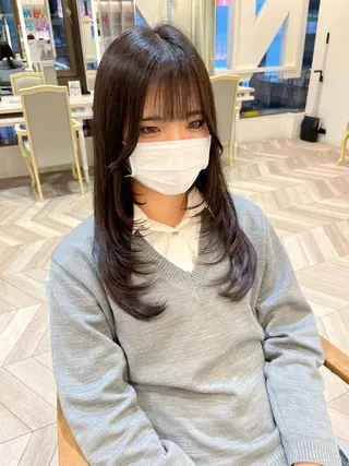 セミロング レイヤー⭐️カラー ⭐️平川雅史のヘアスタイル