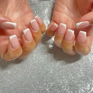 ネイル VIERU 🌈🎀💖のネイルデザイン