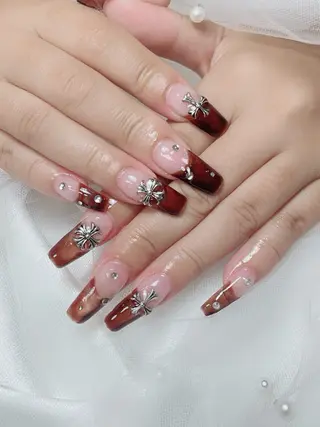 ネイル ネイルサロン lotusのネイルデザイン