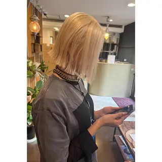 ミディアム カラー ハイトーン/ ダブルカラー/透明感のヘアスタイル