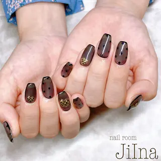 ネイル JiIna nailのネイルデザイン