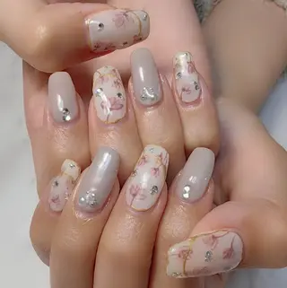 ネイル reve あやののネイルデザイン