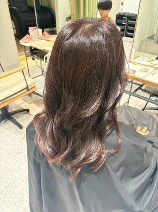 セミロング ブリーチ/マツエク 𝓡𝓲𝓷🫧のヘアスタイル