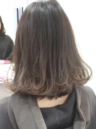 ミディアム カラー 🍀ナガヤマ ヒデアキ🍀のヘアスタイル