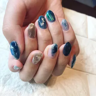 ネイル UrakoNail 《nail》のネイルデザイン