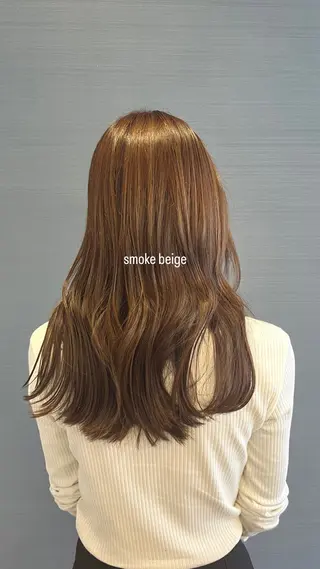 セミロング カラー セジールヘアメゾン所属・韓国レイヤー/透明感 カラー🐈曾根高のヘアスタイル