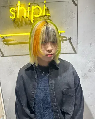 ショート Maria 梅田/デザインカラーのヘアスタイル