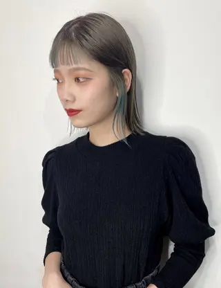 セミロング りん/ワンホン/艶髪 ／小顔顔周りカットのヘアスタイル