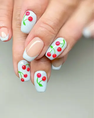 ミディアム Re nail所属・Re nailのネイルデザイン