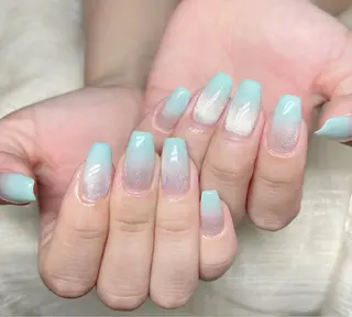 ネイル アヤメネイル 最新チップスカルプのネイルデザイン