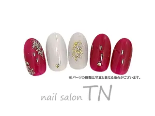 ネイル 矢川 まどかのネイルデザイン