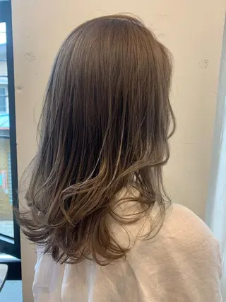 セミロング カラー まろやかカラー🤎 みなとまほのヘアスタイル