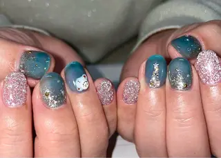 ネイル Shimmer Nail所属・Shimmer Nail⋆*✩のネイルデザイン