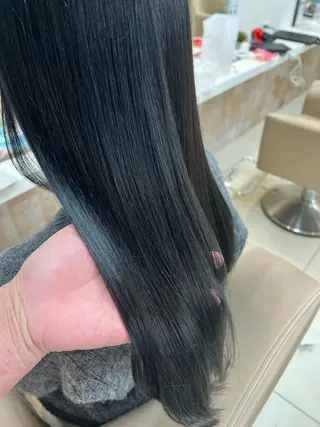 カラー 髪質改善／透明感 NAKAIEのヘアスタイル