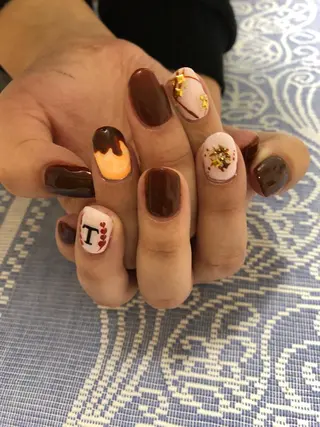 ネイル FERNA フェルナのネイルデザイン