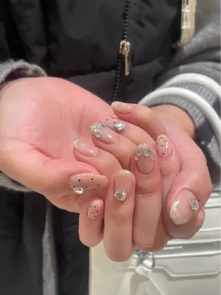 ネイル ꪆৎ平行アーチ ྀི ワカナの眉毛・アイブロウイメージ