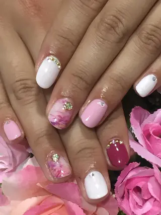 ネイル Sympa 𝓜iwako🐰ᩚのネイルデザイン