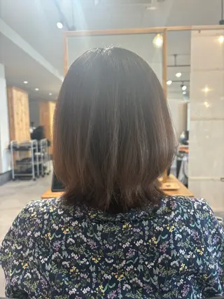 ミディアム 岬 怜奈のヘアスタイル