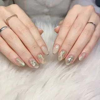 ネイル ポッコネイル所属・ポッコネイル MISAKIのネイルデザイン