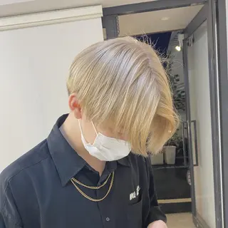 ショート カラー パーマ ヘアアレンジ メンズ キッズ ネイル マツエク・マツパ アイブロウ 暖色系/透明感 治野心のヘアスタイル